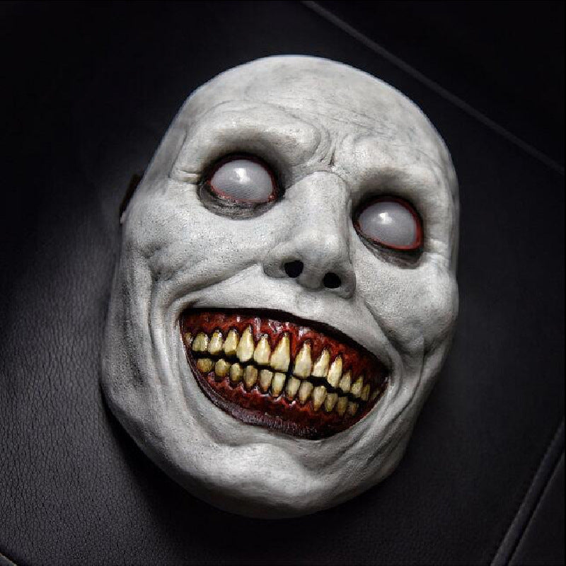 Scary White-Eyed Horror Mask – Exorcist-Inspired Halloween Demon Headgear